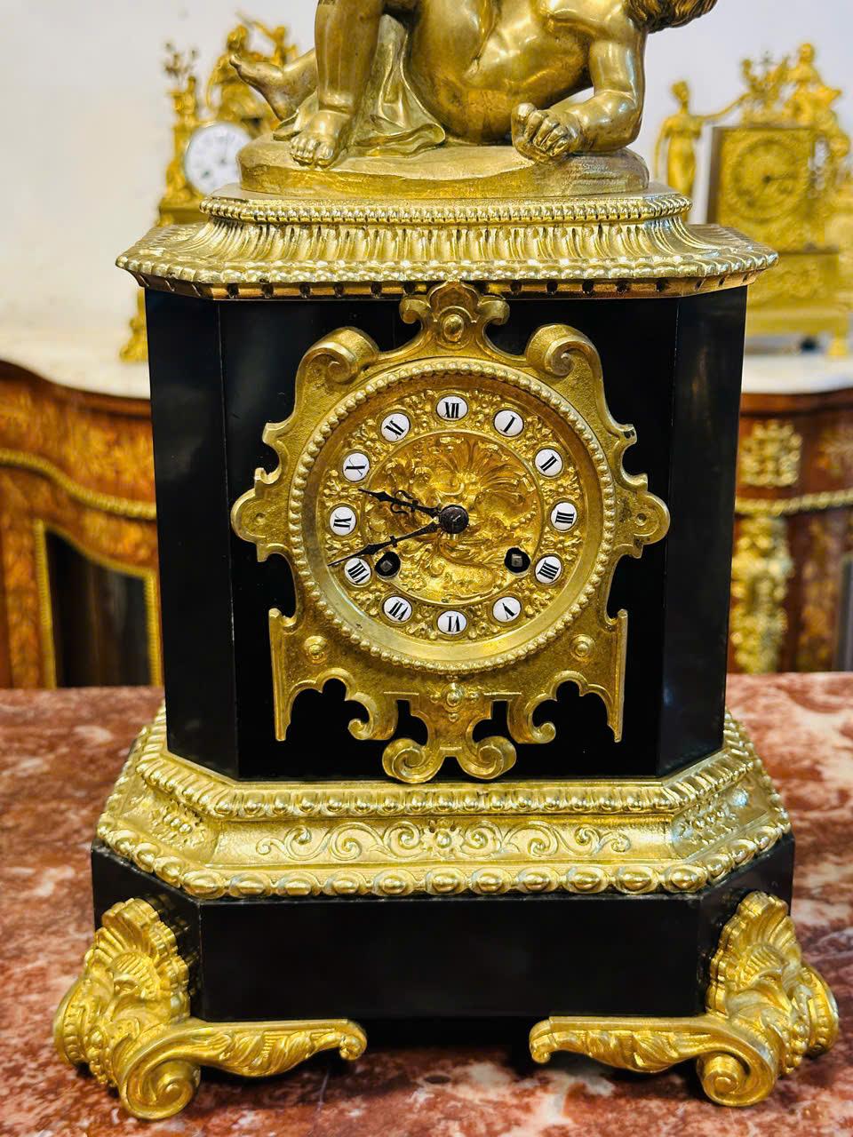 Đồng Hồ Vương Quyền Châu Âu [TH3277]